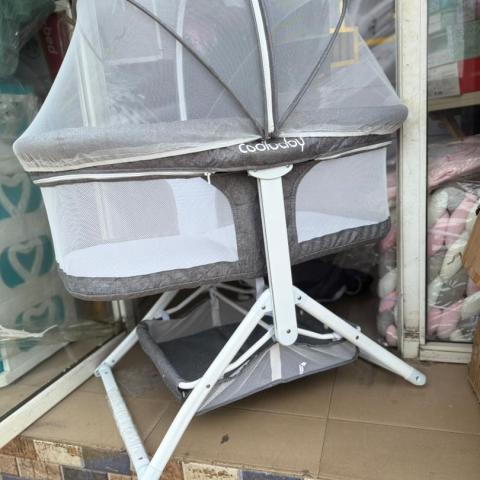 Foldable bed