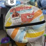 Baby pouf bed