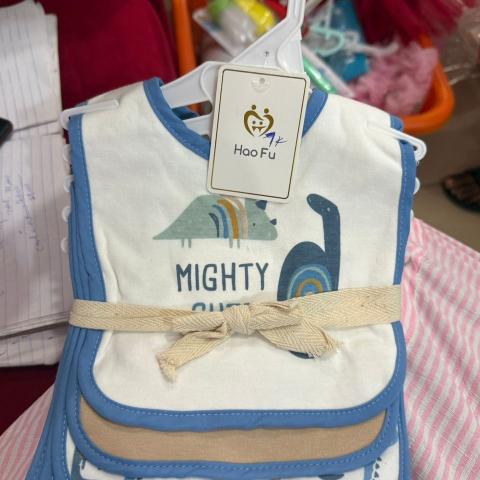 Baby bib set